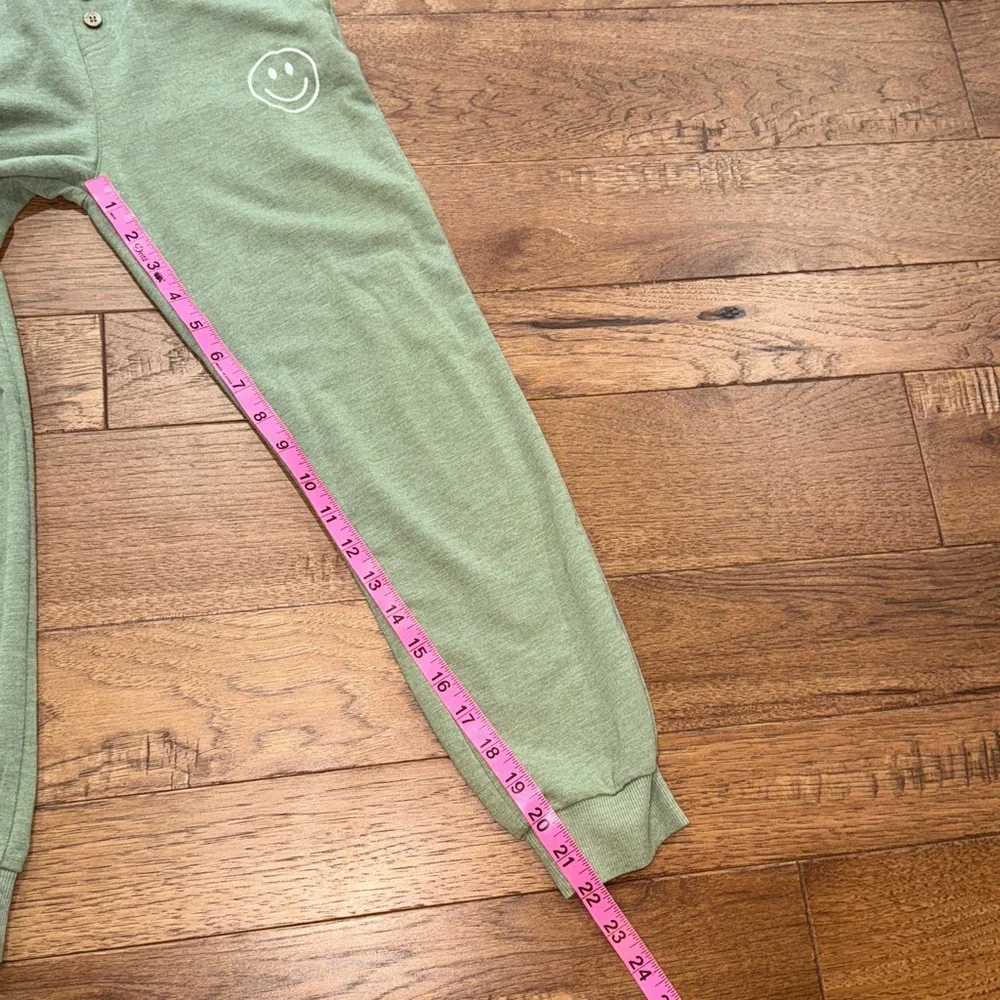 Jessica Simpson this listing